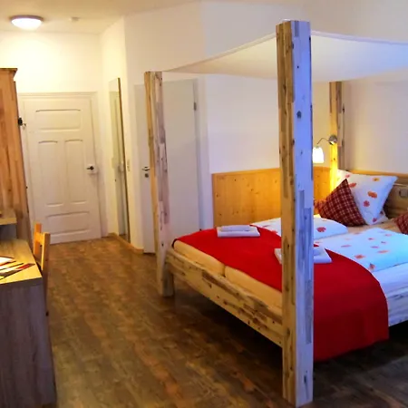 Landgasthof Sonne Hotell Mahlberg