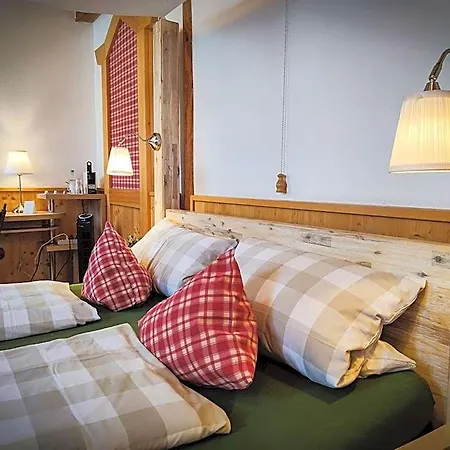 Отель Landgasthof Sonne Мальберг